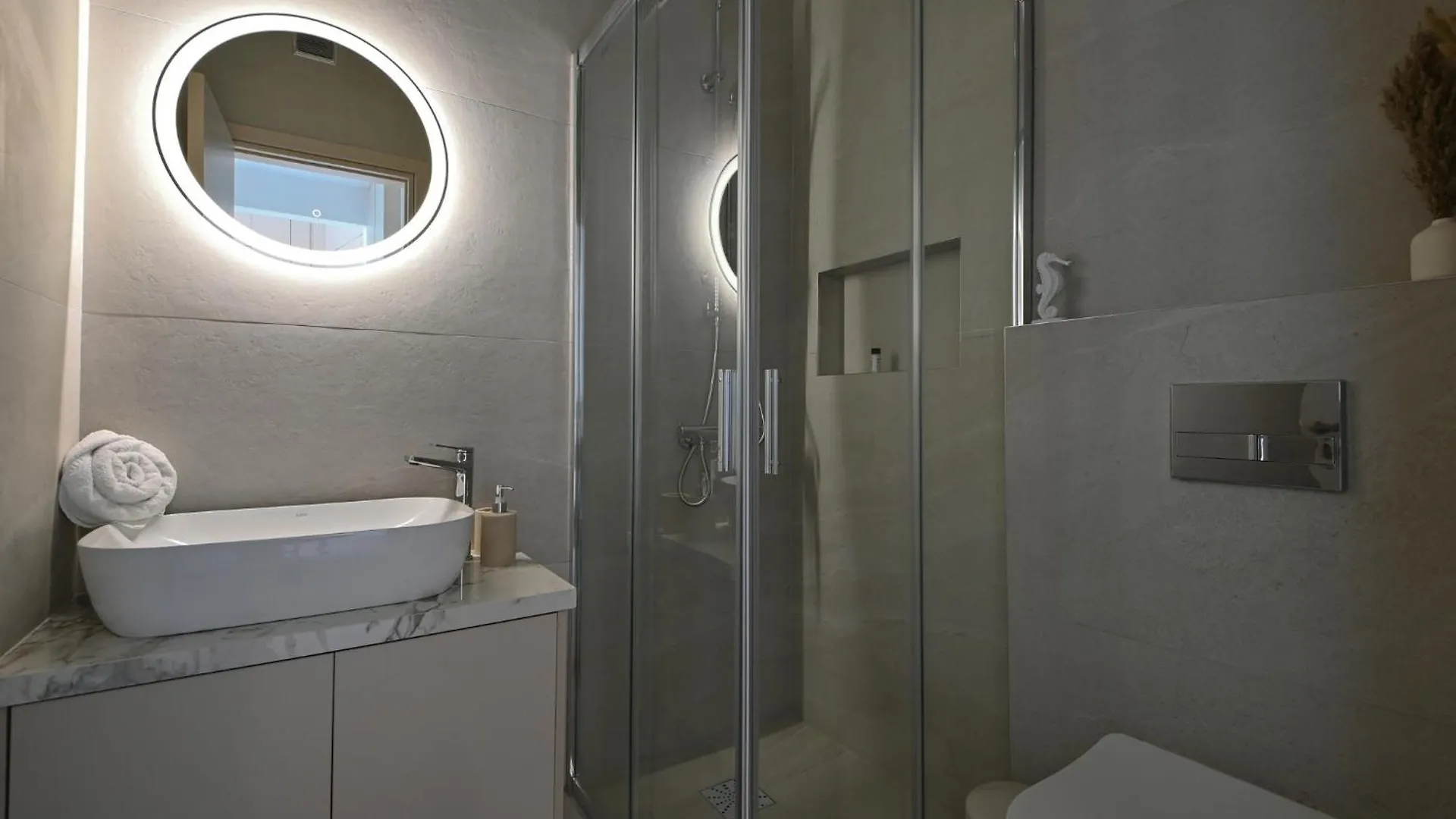 Crystal Coast Apartment Protaras
